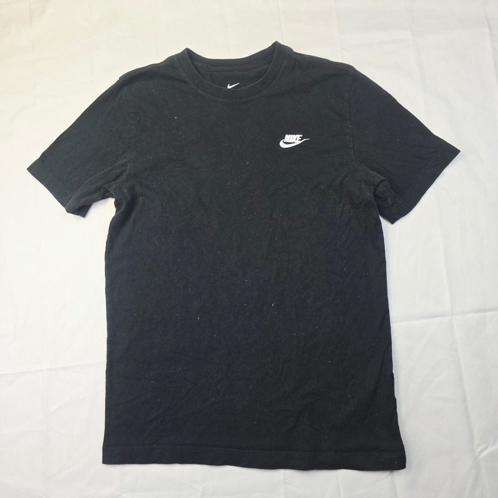 Nike Men's The Nike T-Shirt Size Small Black Short Sleeve Embroidered Logo F3
